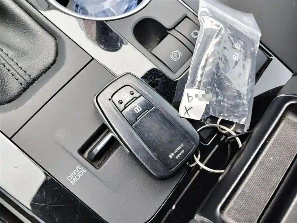2023 Toyota Highlander 2.5L Intelligent Hybrid Dual-Motor Two-Wheel Drive Elite Edition (5-seater) — миниатюра 15