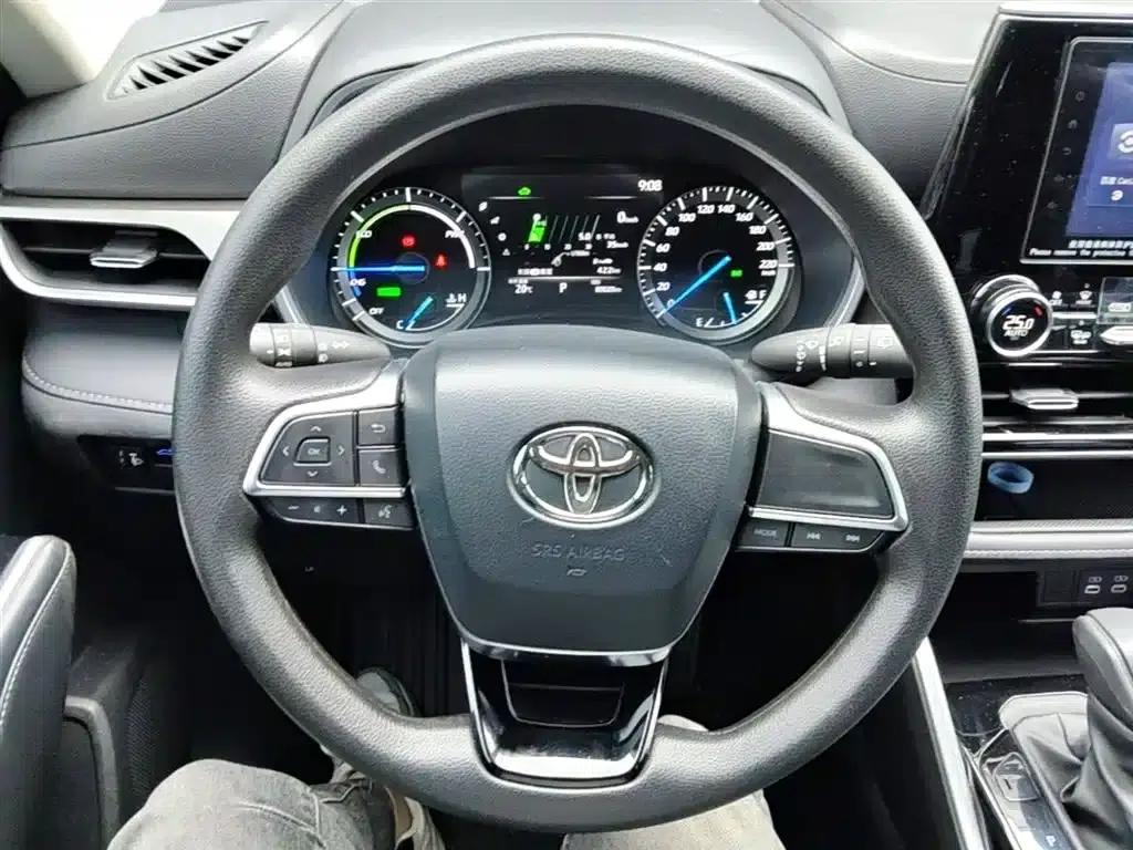 2023 Toyota Highlander 2.5L Intelligent Hybrid Dual-Motor Two-Wheel Drive Elite Edition (5-seater) — миниатюра 17