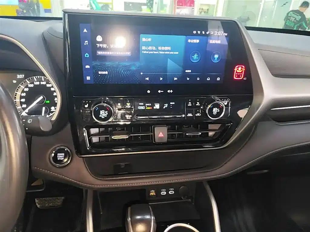 2022 Toyota Highlander 380T AWD Premium 7-seater — миниатюра 13