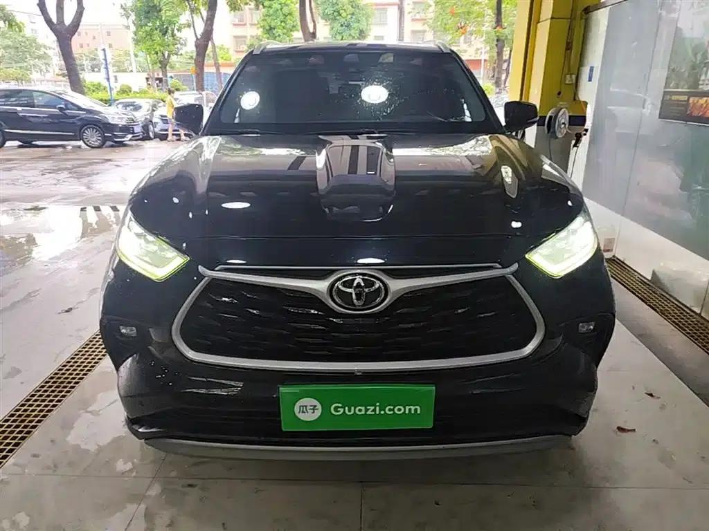2022 Toyota Highlander 380T AWD Premium 7-seater — миниатюра 3