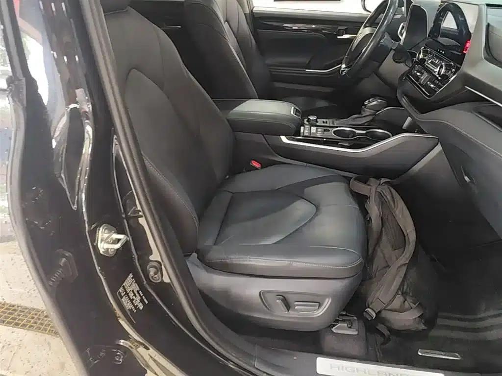 2022 Toyota Highlander 380T AWD Premium 7-seater — миниатюра 25