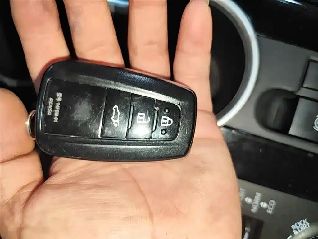 2022 Toyota Highlander 380T AWD Premium 7-seater — миниатюра 9