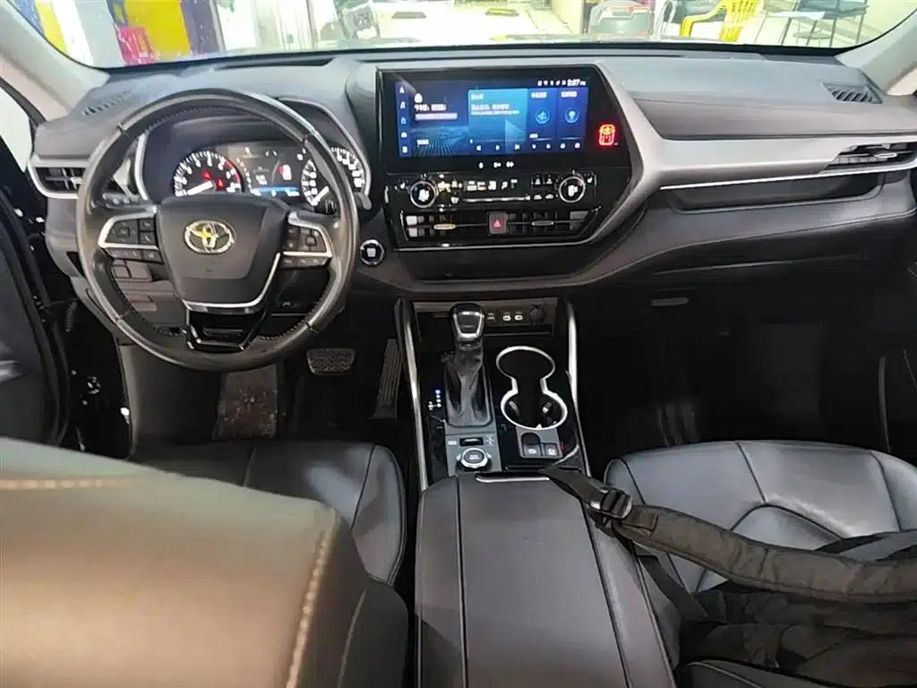 2022 Toyota Highlander 380T AWD Premium 7-seater — миниатюра 10