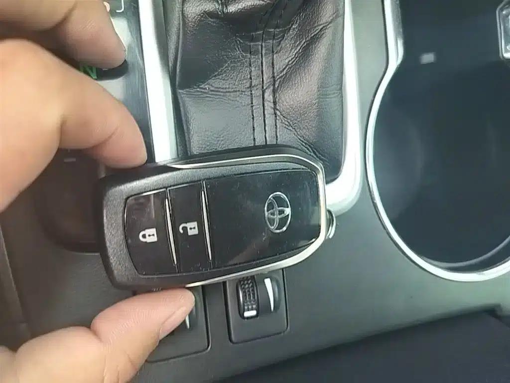 2018 Toyota Highlander 2.0T 4WD Luxury 7-seater (National V Emission Standard) — миниатюра 9
