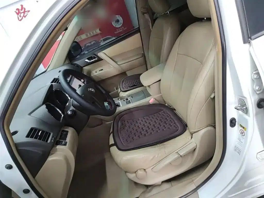 2012 Highlander 2.7L 2WD 5-seater Elite Edition — миниатюра 15