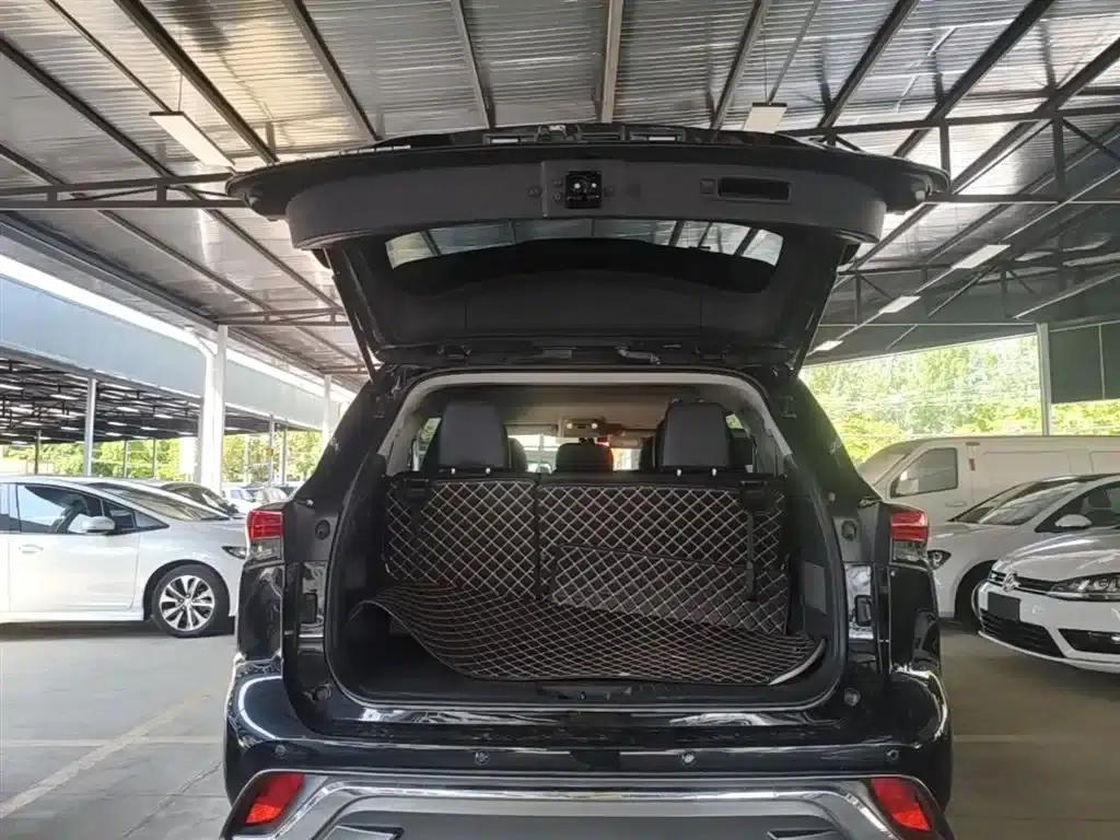 2022 Toyota Highlander Hybrid 2.5L AWD Elite 7-Seater — миниатюра 19