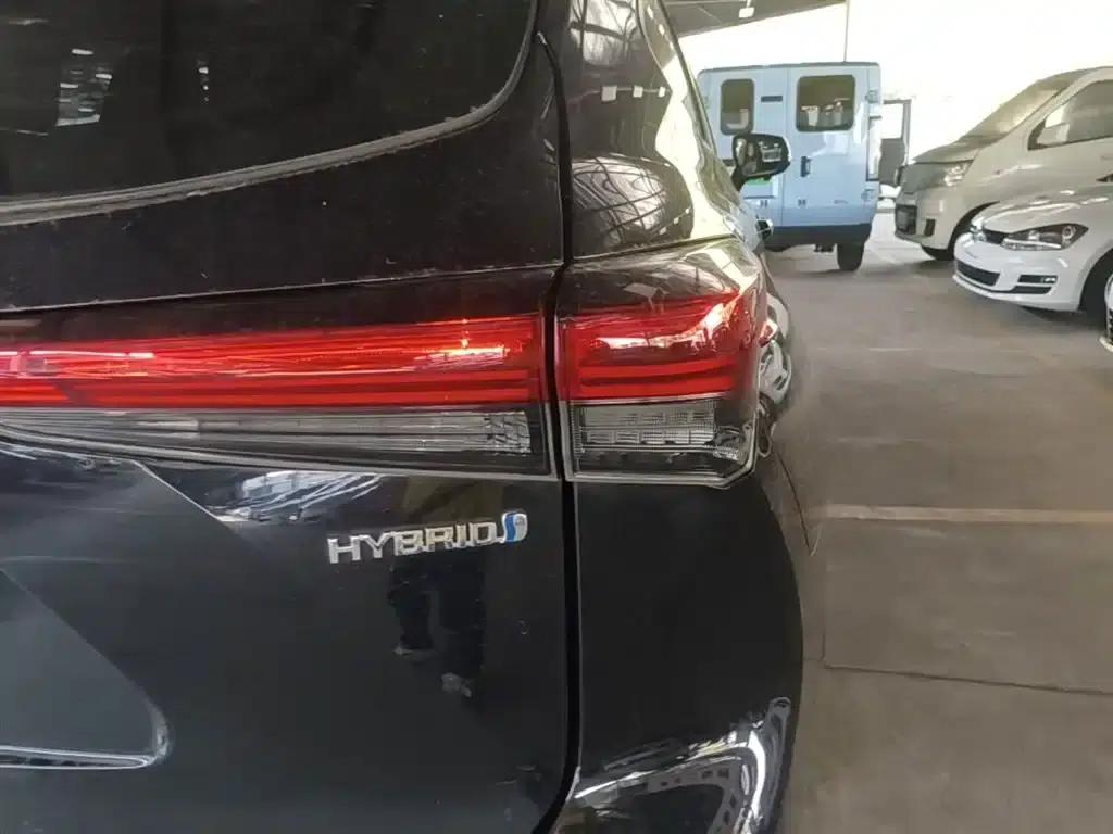 2022 Toyota Highlander Hybrid 2.5L AWD Elite 7-Seater — миниатюра 8