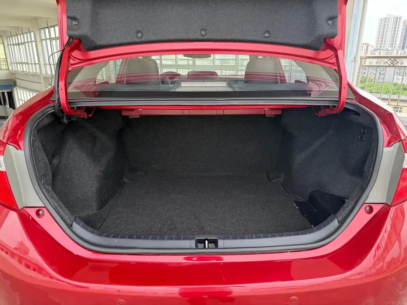 Levin 2014 1.6G CVT Elite Edition — миниатюра 17