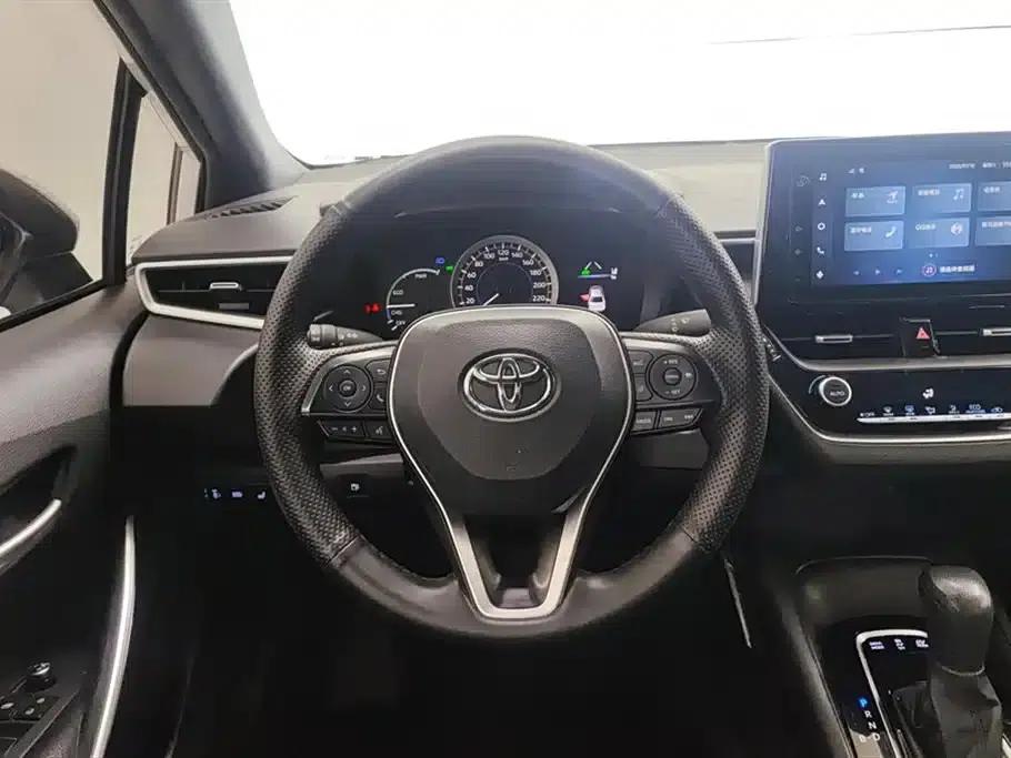 Levin 2022 Hybrid 1.8H E-CVT Luxury Edition — миниатюра 15
