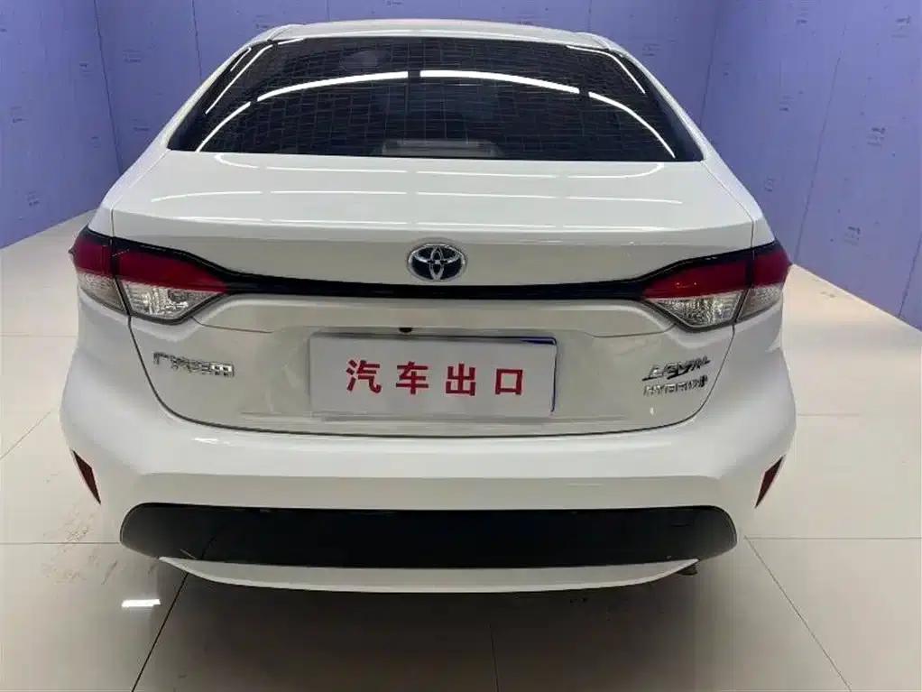 Levin 2022 Hybrid 1.8H E-CVT Luxury Edition — миниатюра 5