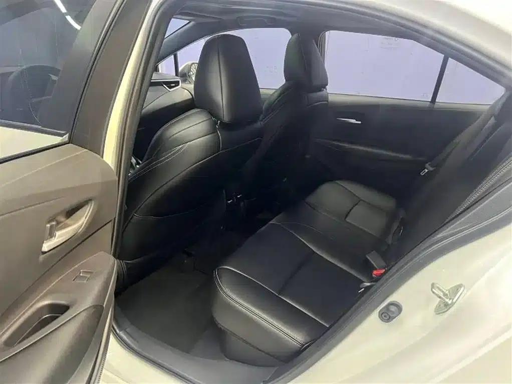Levin 2022 Hybrid 1.8H E-CVT Luxury Edition — миниатюра 10