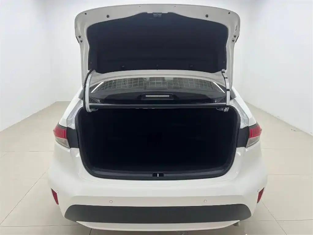 Levin 2022 TNGA 1.5L CVT Entry Edition — миниатюра 8