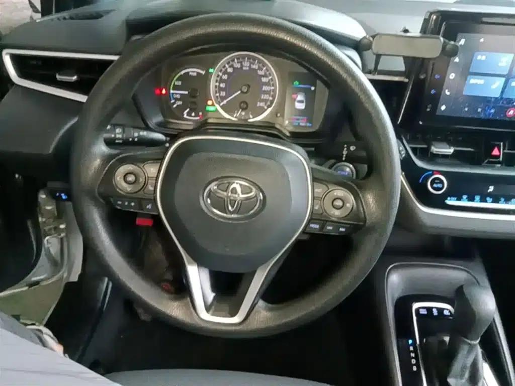 Levin 2021 Hybrid 1.8H E-CVT Luxury Edition — миниатюра 11