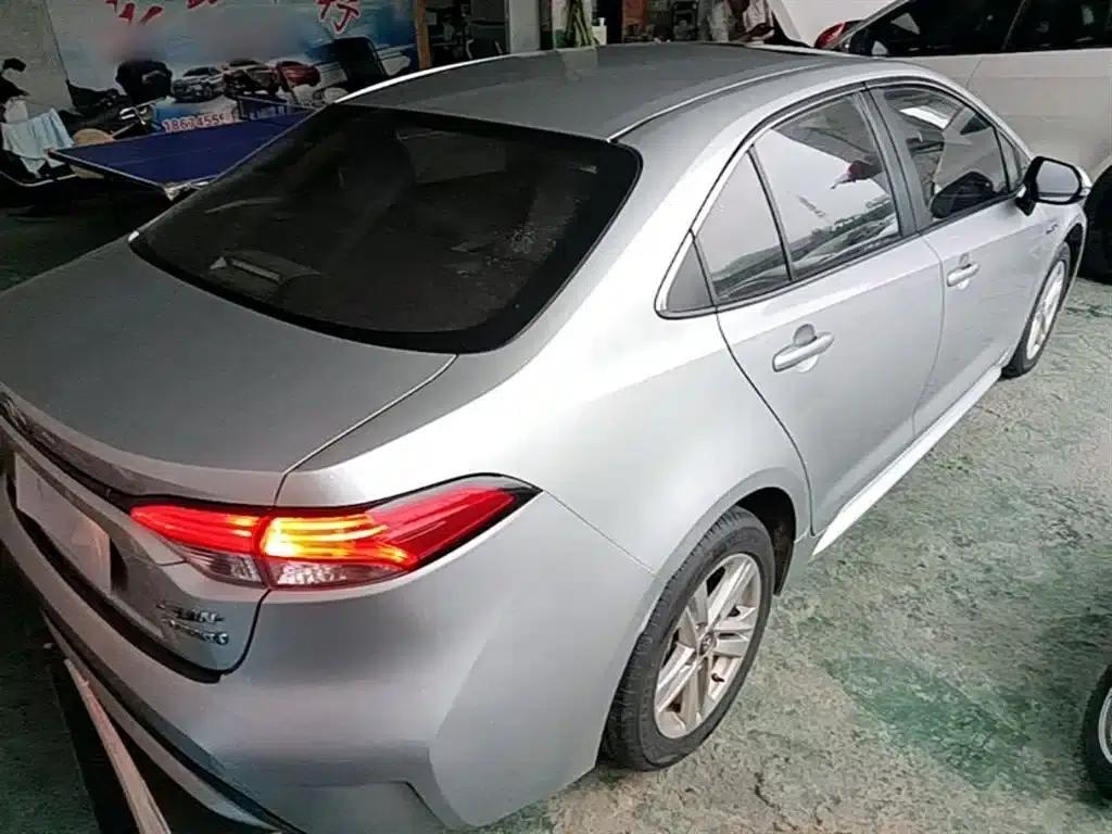 Levin 2021 Hybrid 1.8H E-CVT Luxury Edition — миниатюра 7