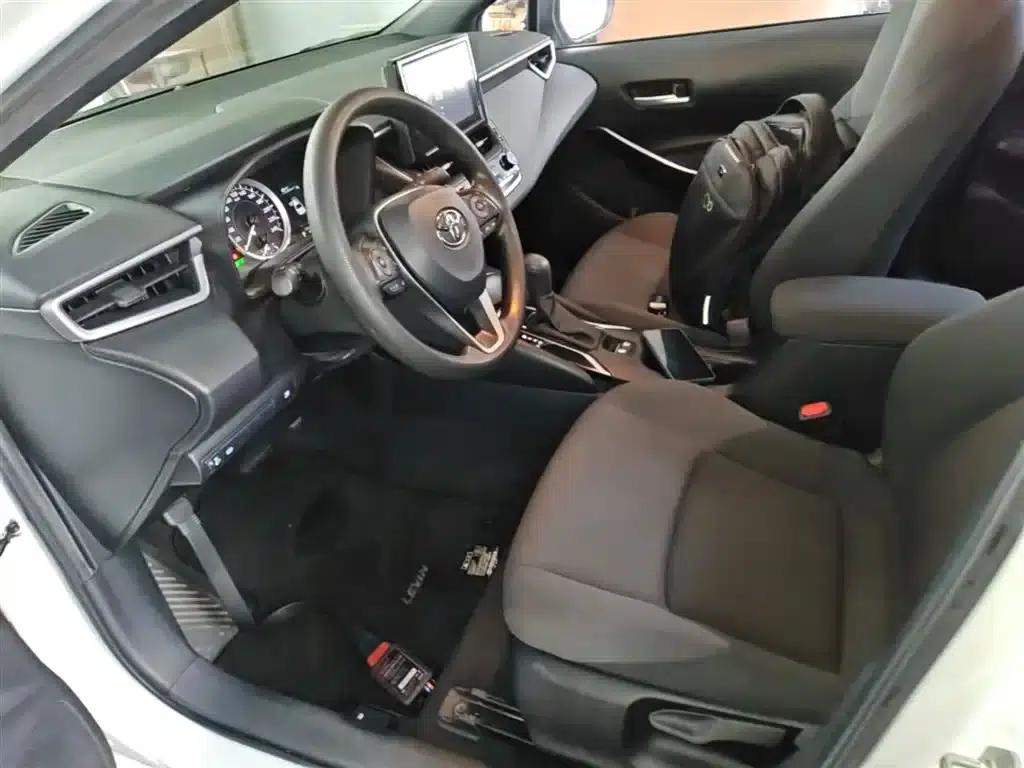 Levin 2022 Hybrid 1.8H E-CVT Leading Edition — миниатюра 15