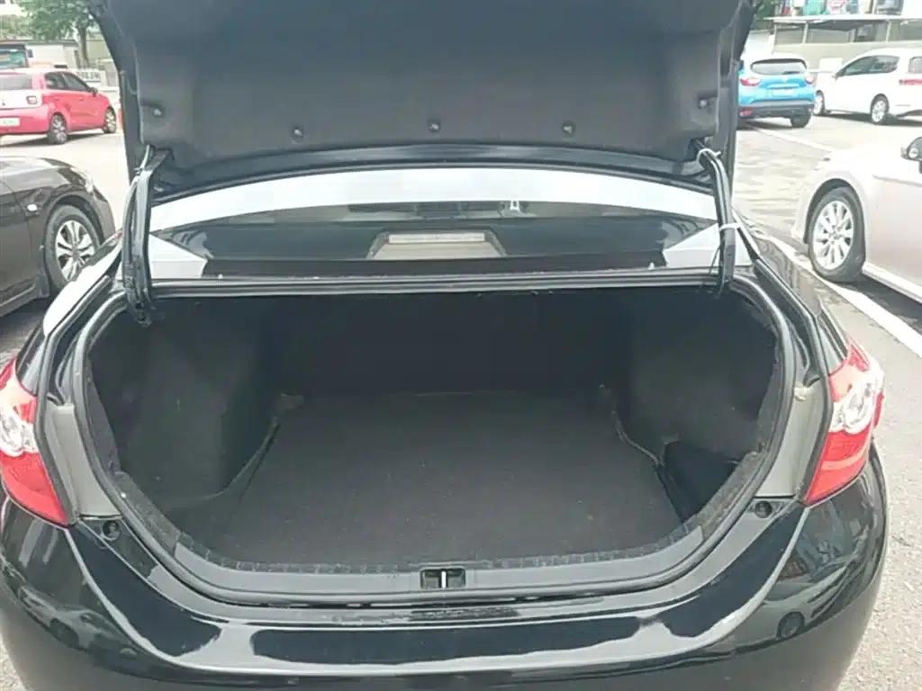 Levin 2016 1.6E Manual Elite Edition — миниатюра 19