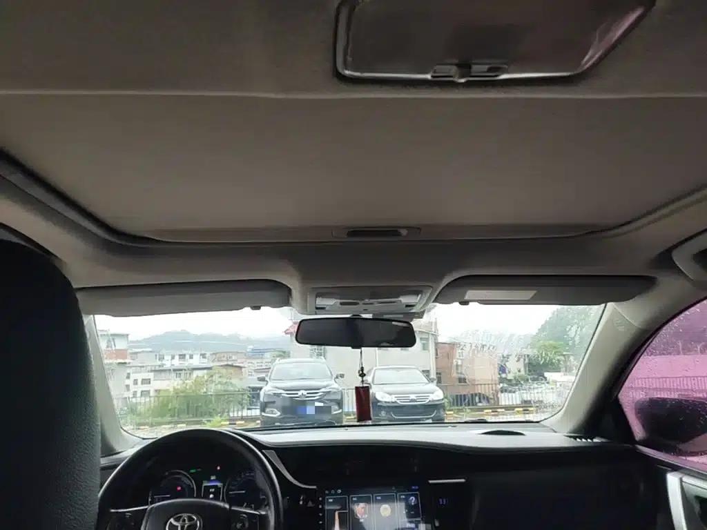 2017 Toyota Corolla Hybrid 1.8H GS E-CVT Elite Sunroof Edition (National V Emission Standard) — миниатюра 18