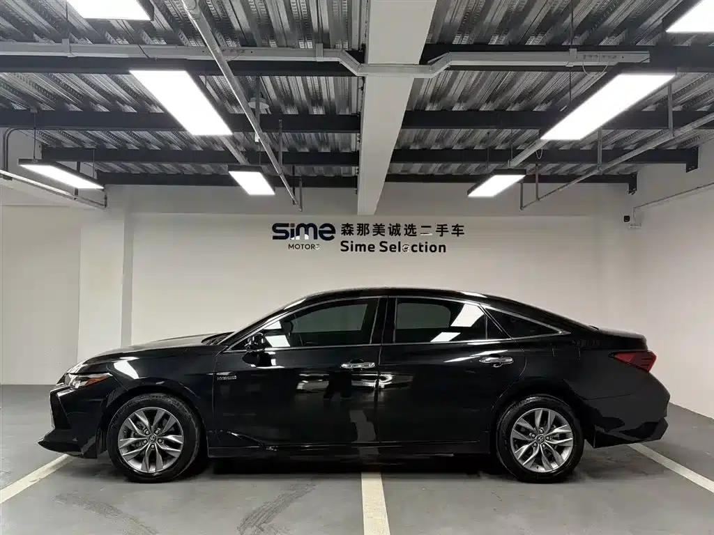 2019 Toyota Avalon Hybrid 2.5L Luxury Edition (National V Emission Standard) — миниатюра 2