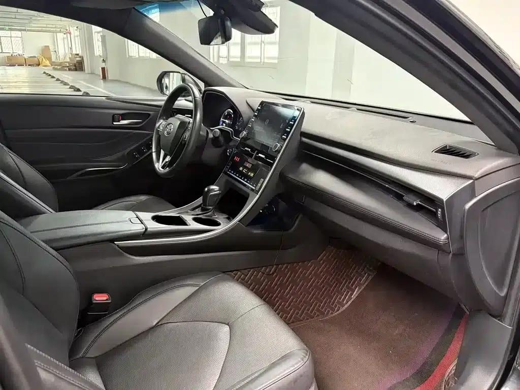 2019 Toyota Avalon Hybrid 2.5L Luxury Edition (National V Emission Standard) — миниатюра 11