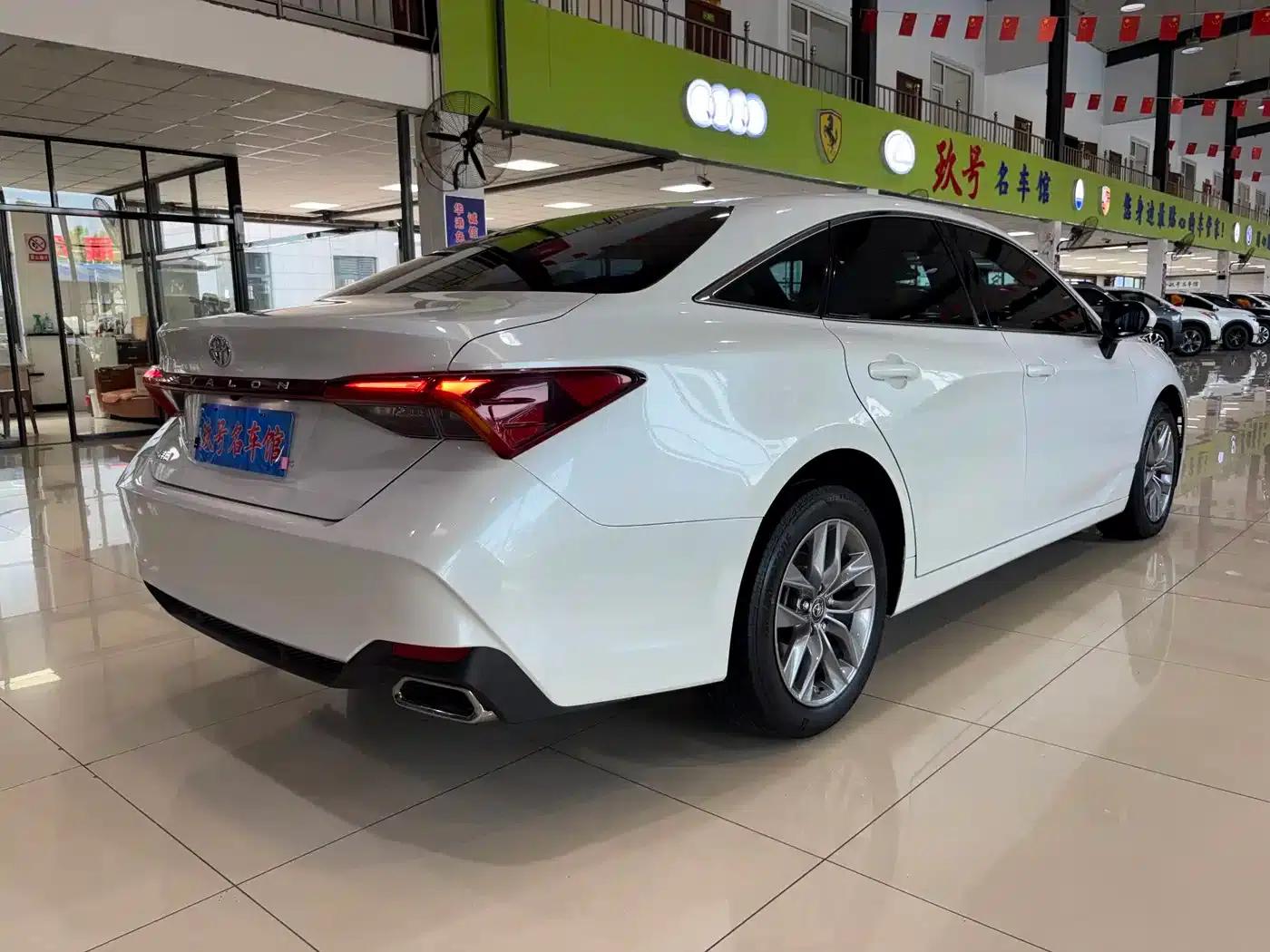 2019 Toyota Avalon 2.0L Entry-level Edition (China VI Emission Standard) — миниатюра 12