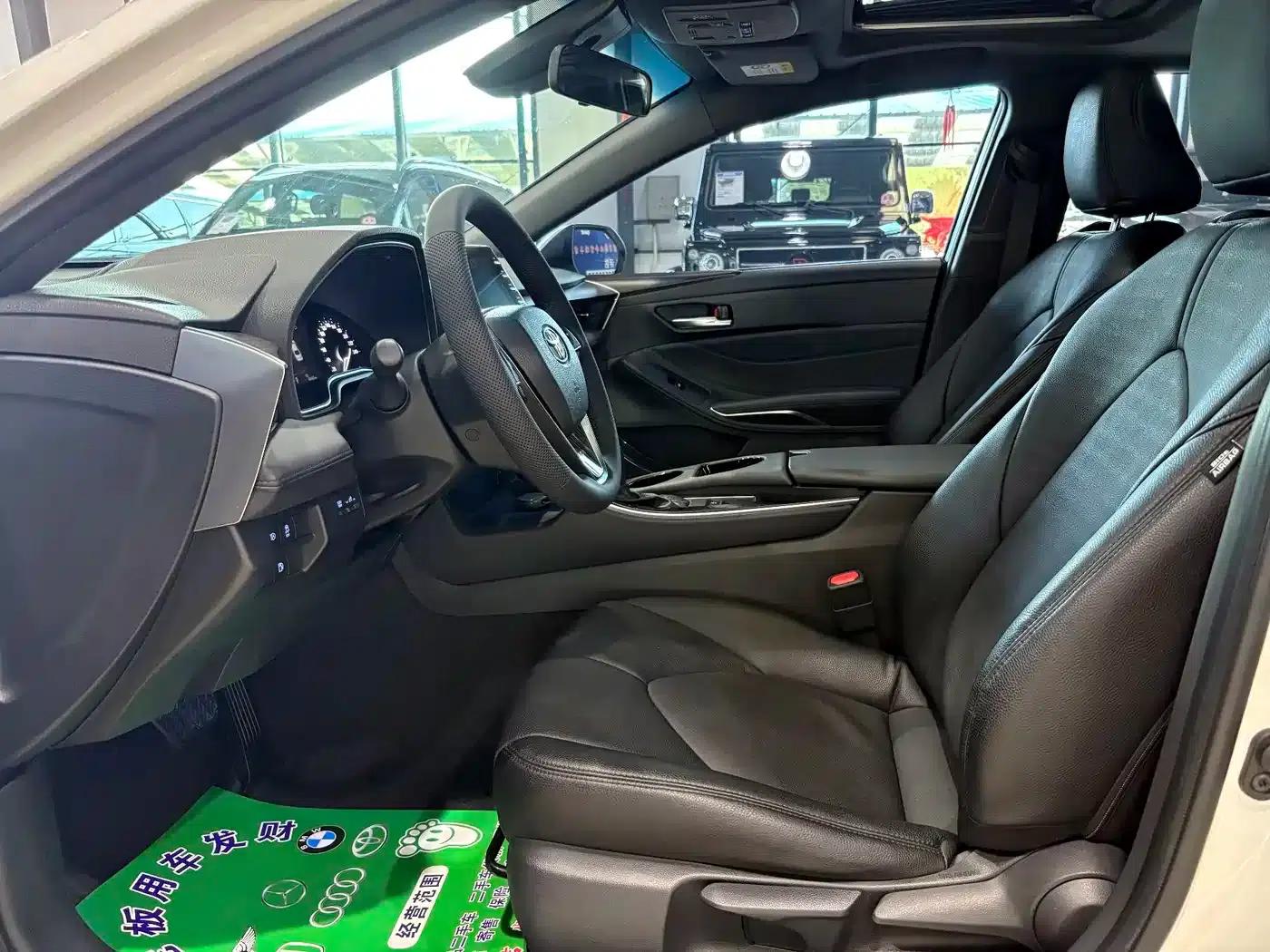 2019 Toyota Avalon 2.0L Entry-level Edition (China VI Emission Standard) — миниатюра 4