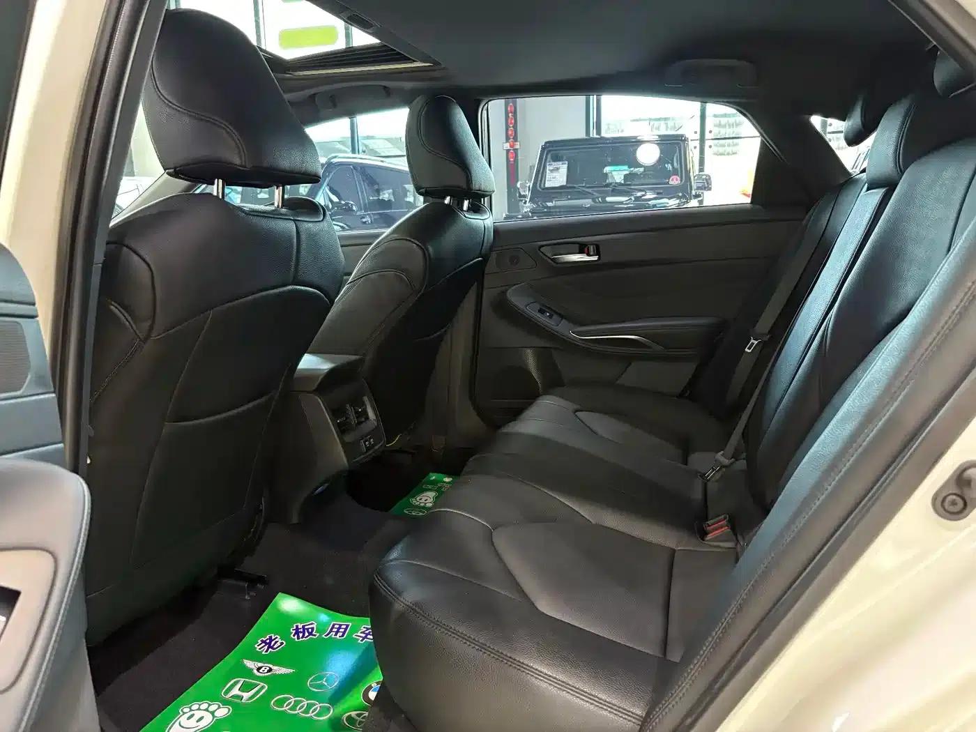 2019 Toyota Avalon 2.0L Entry-level Edition (China VI Emission Standard) — миниатюра 5