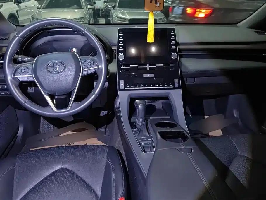 2021 Toyota Avalon 2.5L Luxury Edition — миниатюра 12