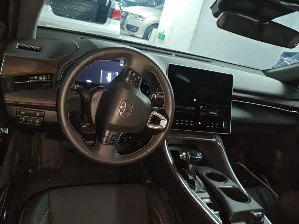 2024 Toyota Avalon Hybrid 2.0L Luxury Edition — миниатюра 2