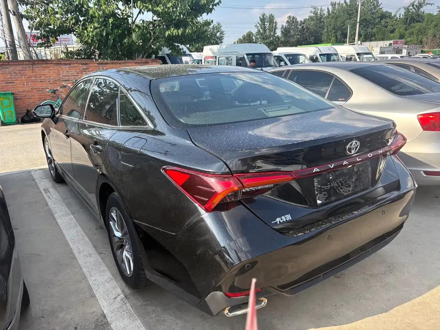 2021 Toyota Avalon 2.5L Luxury Edition — миниатюра 9