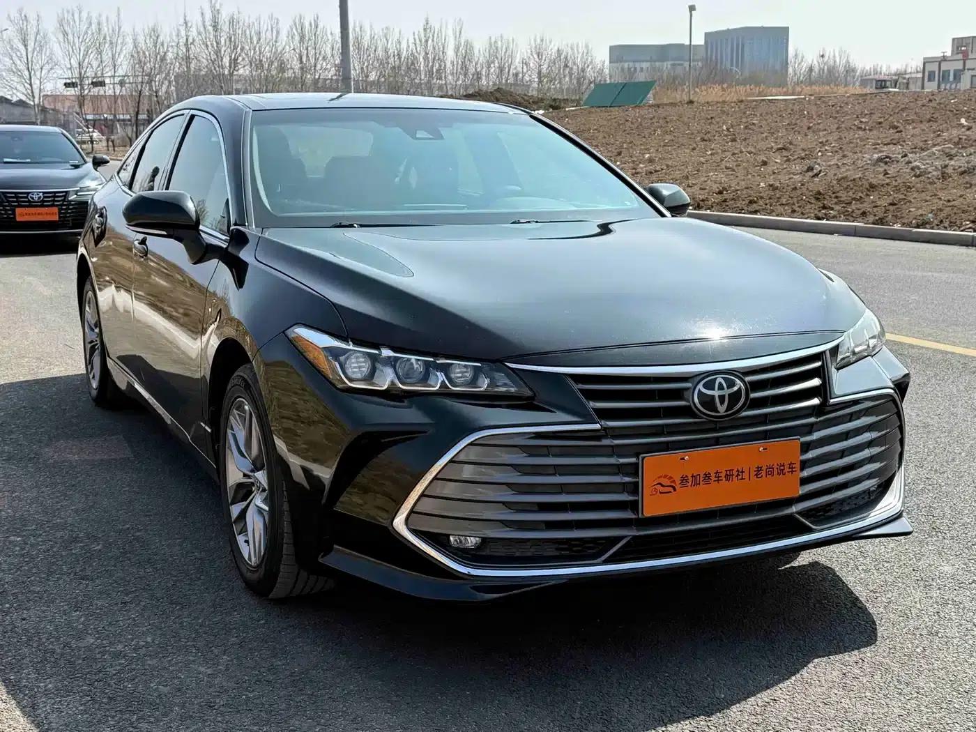 2019 Toyota Avalon 2.0L Entry-level Edition (China VI Emission Standard) — миниатюра 3