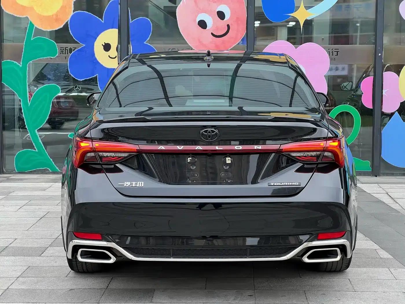 2023 Toyota Avalon 2.5L Touring Premium Edition — миниатюра 5