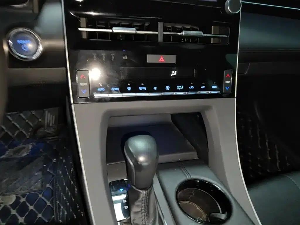 2019 Toyota Avalon Hybrid 2.5L Luxury Edition (China VI Emission Standard) — миниатюра 13