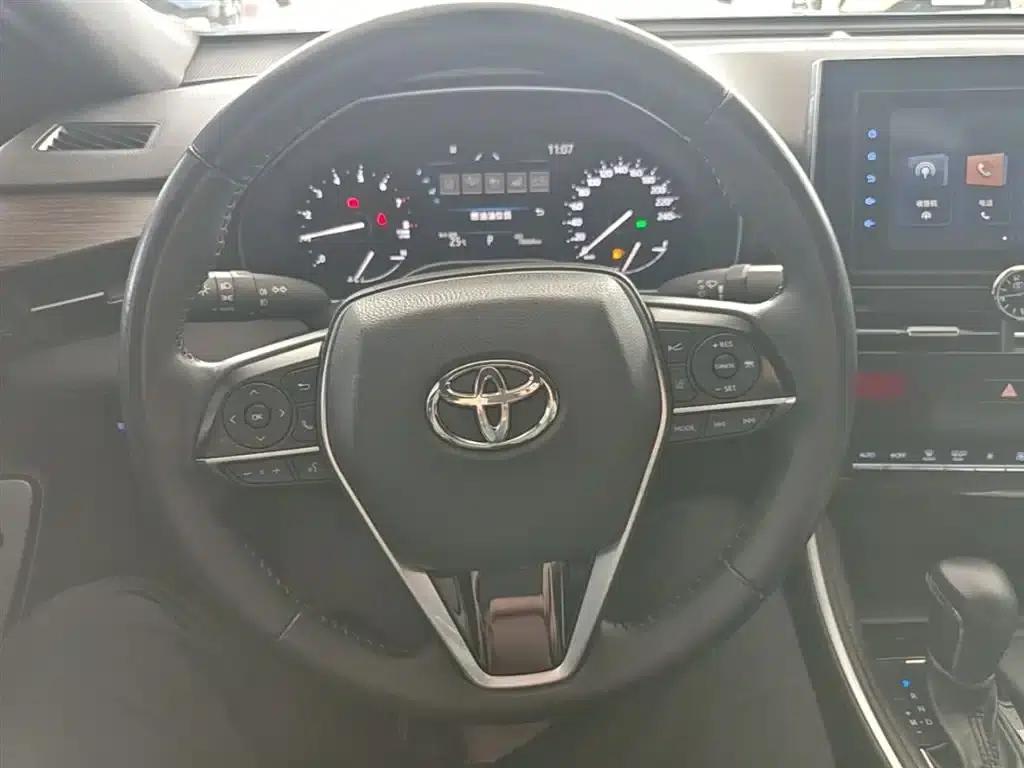 2023 Toyota Avalon 2.0L Premium Edition — миниатюра 11