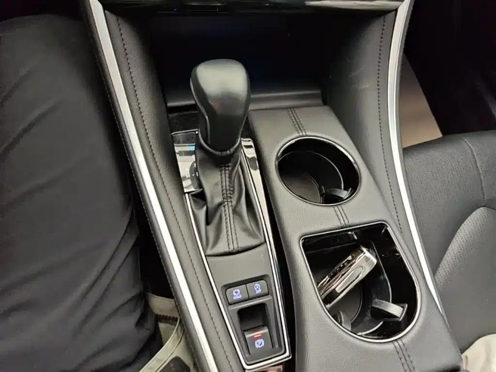 2023 Toyota Avalon 2.0L Premium Edition — миниатюра 14