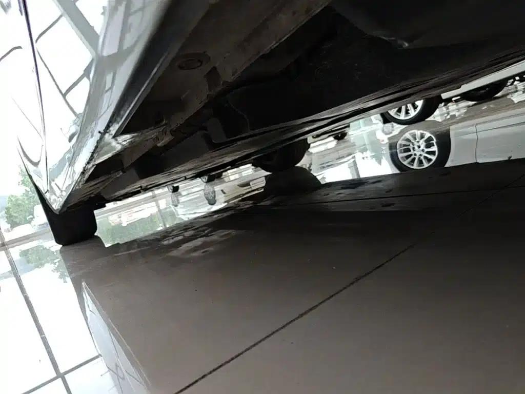 2023 Toyota Avalon 2.0L Premium Edition — миниатюра 22