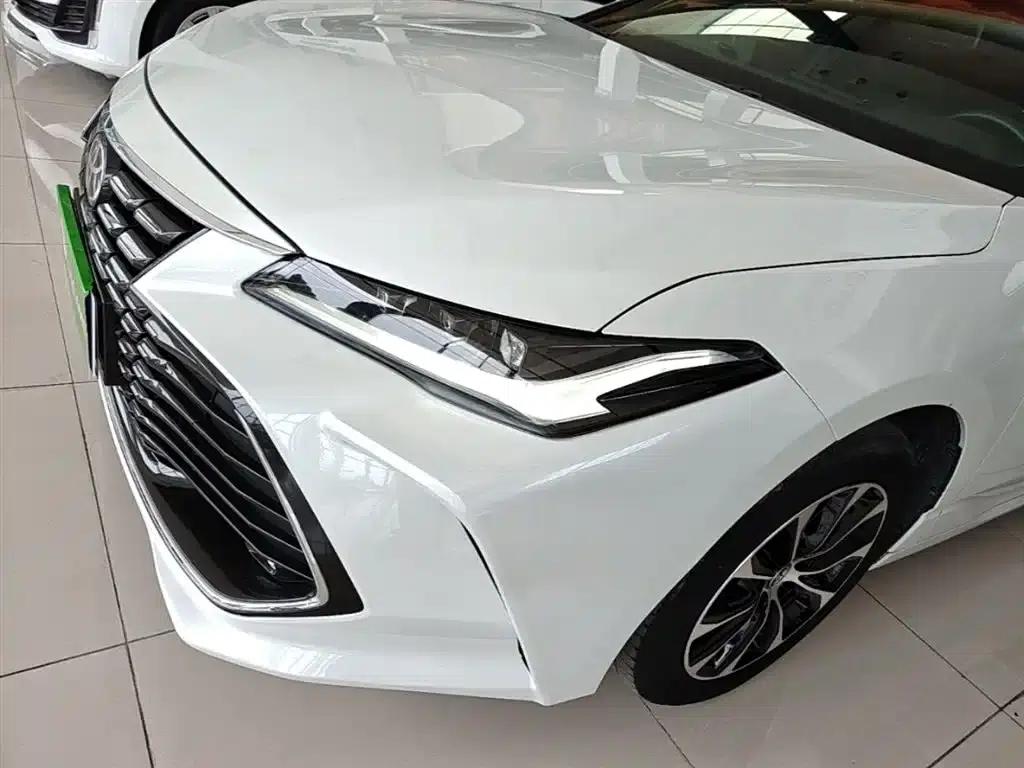 2023 Toyota Avalon 2.0L Premium Edition — миниатюра 24