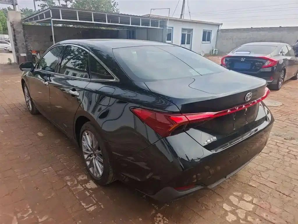 2024 Toyota Avalon 2.0L Luxury Edition — миниатюра 5