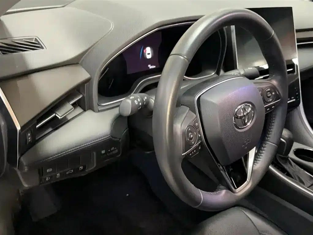2022 Toyota Avalon 2.0L Luxury Edition — миниатюра 13