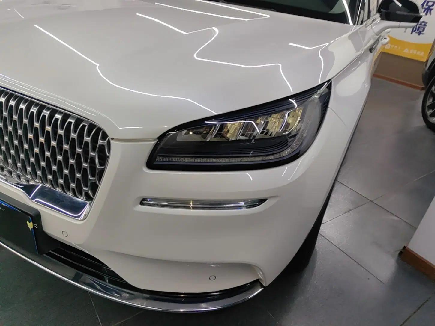 Lincoln Corsair 2022 2.0T Two-Wheel Drive Deluxe Edition — миниатюра 9