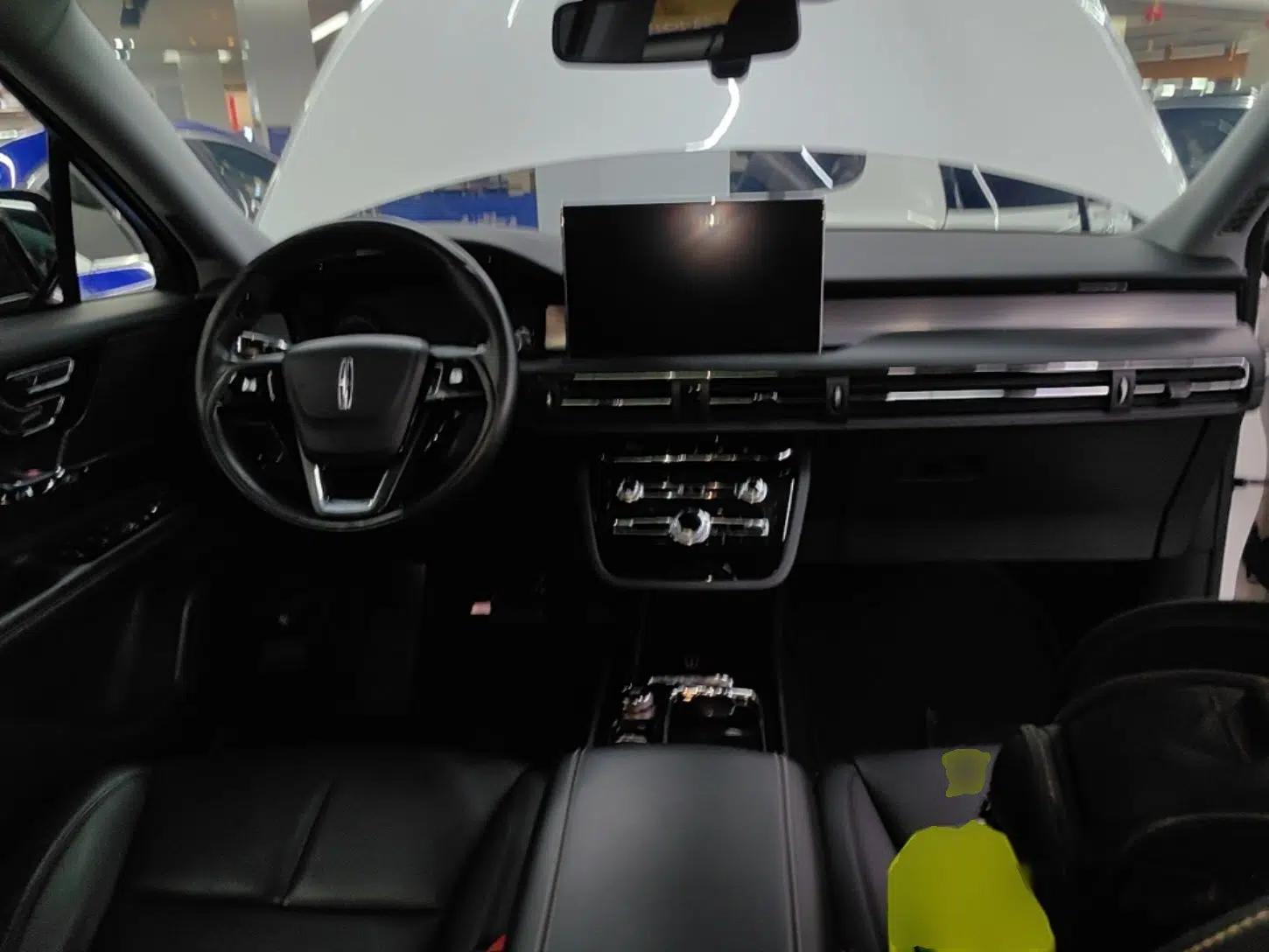 Lincoln Corsair 2021 2.0T Two-Wheel Drive Deluxe Edition — миниатюра 13