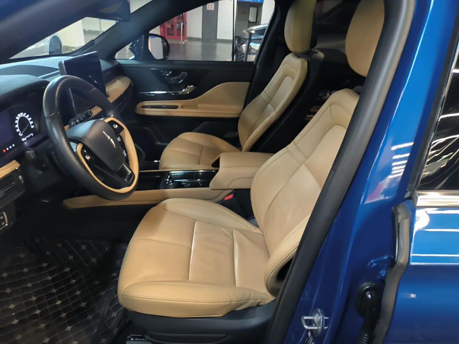 Lincoln Corsair 2021 2.0T Four-Wheel Drive Luxury Edition — миниатюра 18