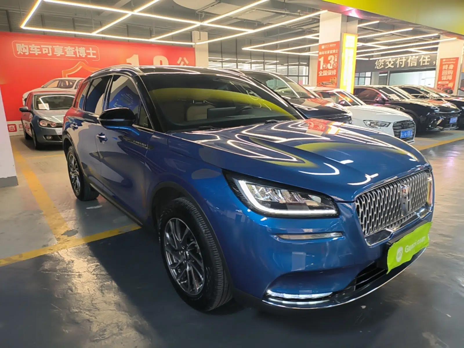 Lincoln Corsair 2021 2.0T Four-Wheel Drive Luxury Edition — миниатюра 3