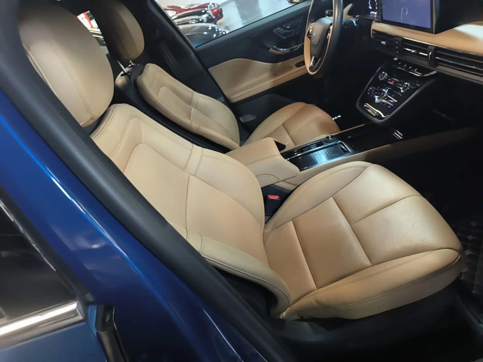 Lincoln Corsair 2021 2.0T Four-Wheel Drive Luxury Edition — миниатюра 23