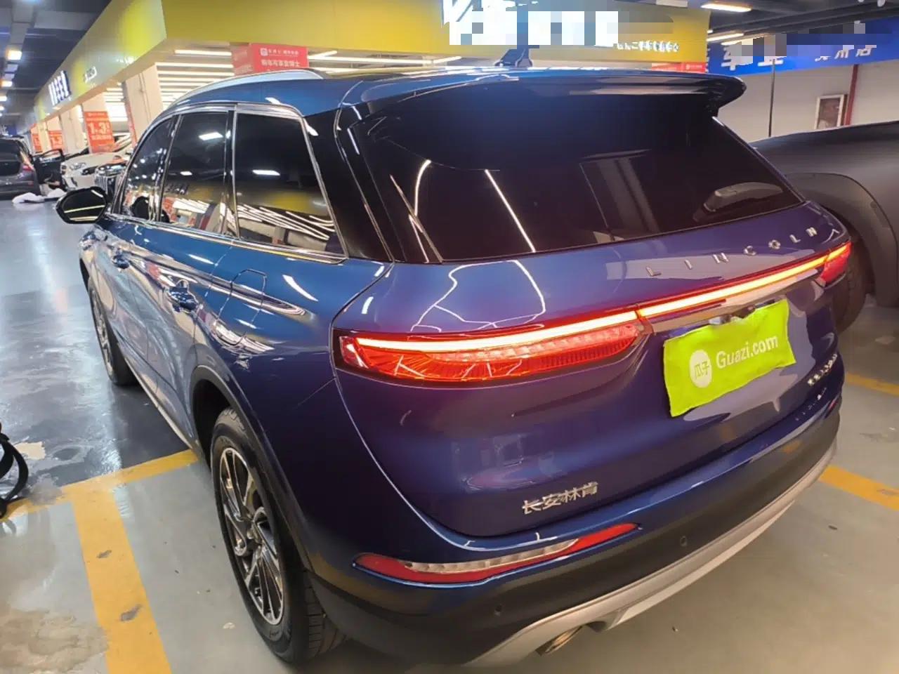 Lincoln Corsair 2021 2.0T Four-Wheel Drive Luxury Edition — миниатюра 4