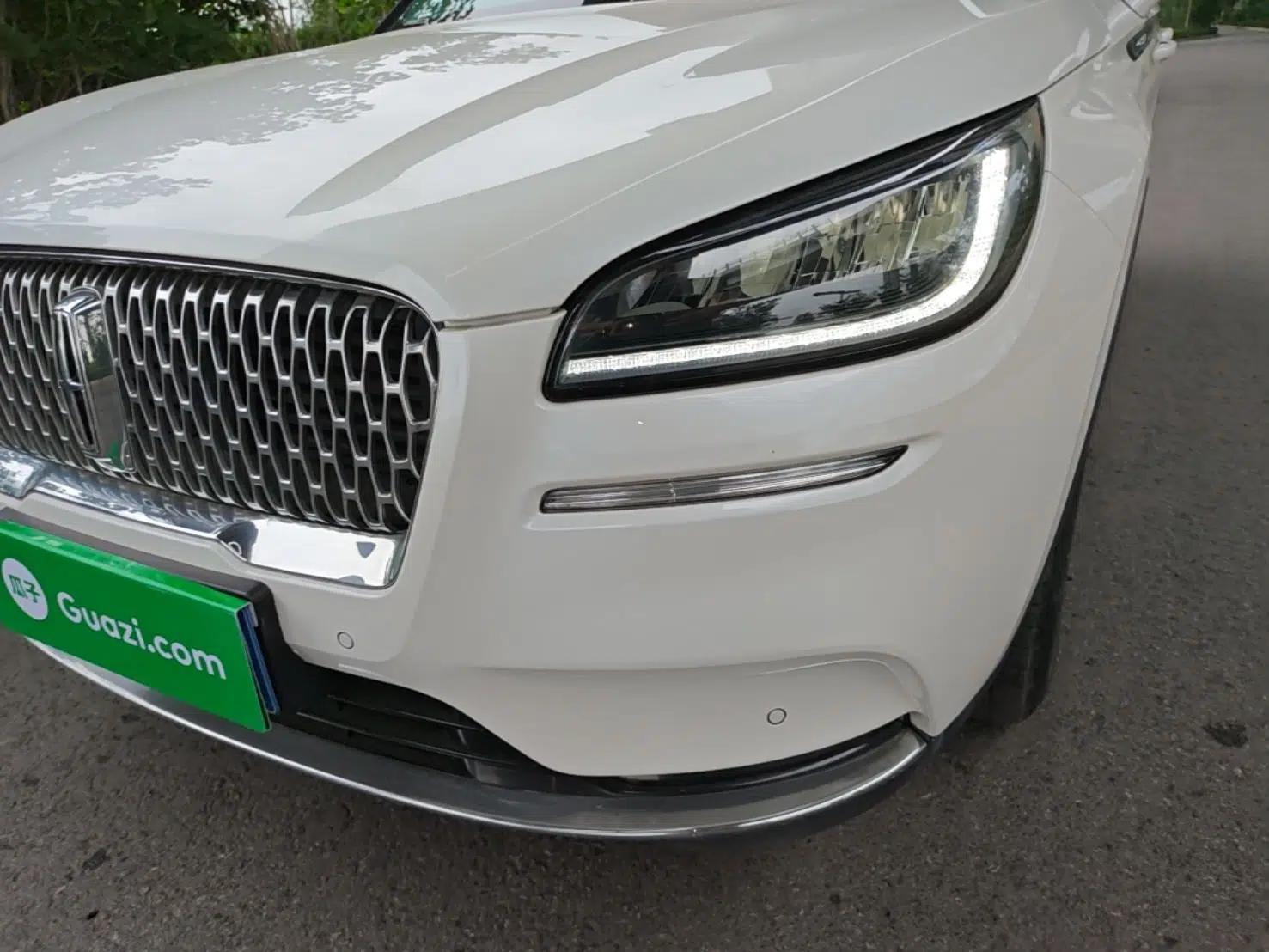Lincoln Corsair 2021 2.0T Two-Wheel-Drive Luxury Edition — миниатюра 9