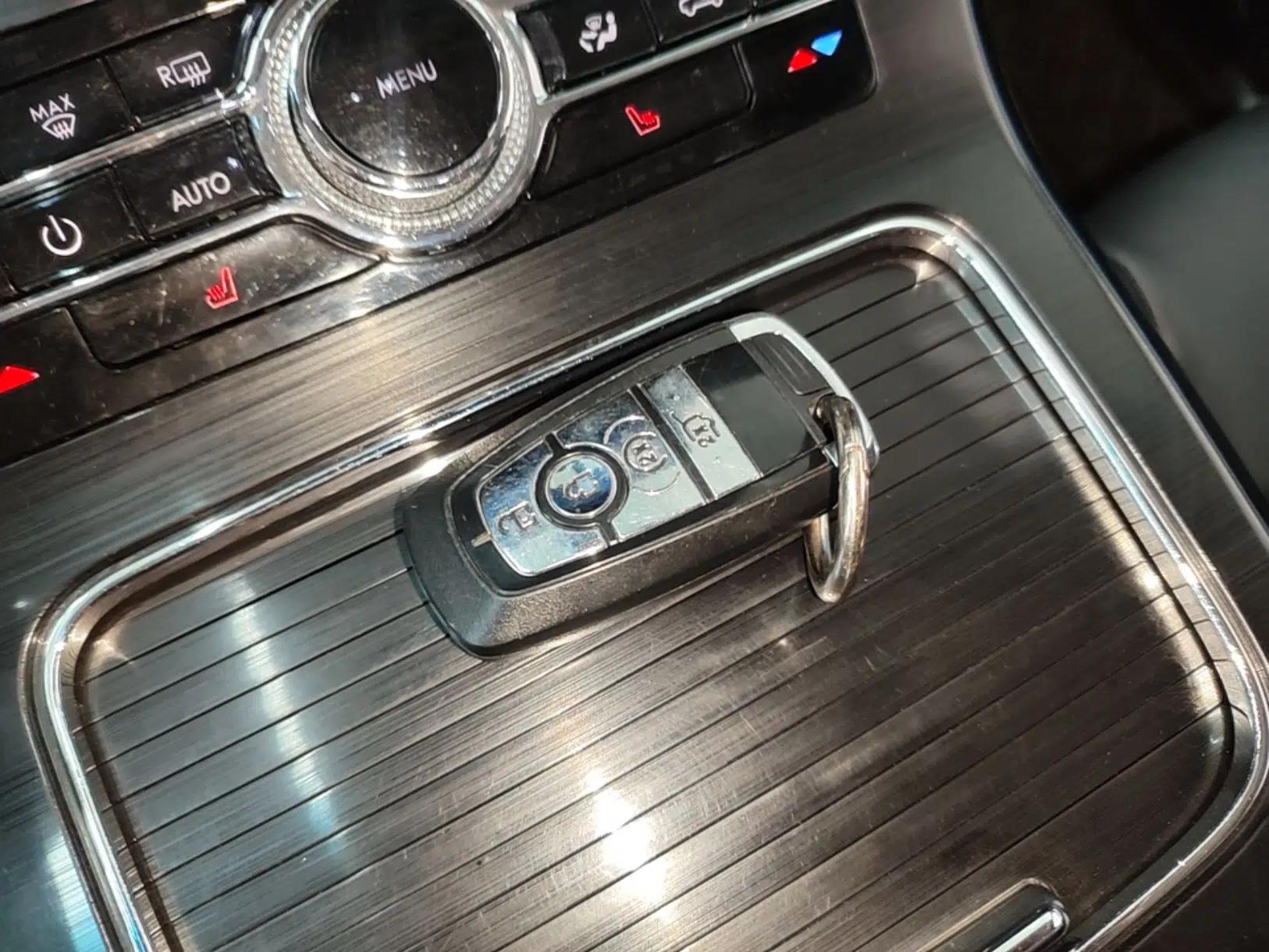 Lincoln Nautilus 2021 2.0T Four-Wheel Drive Luxury Edition — миниатюра 12