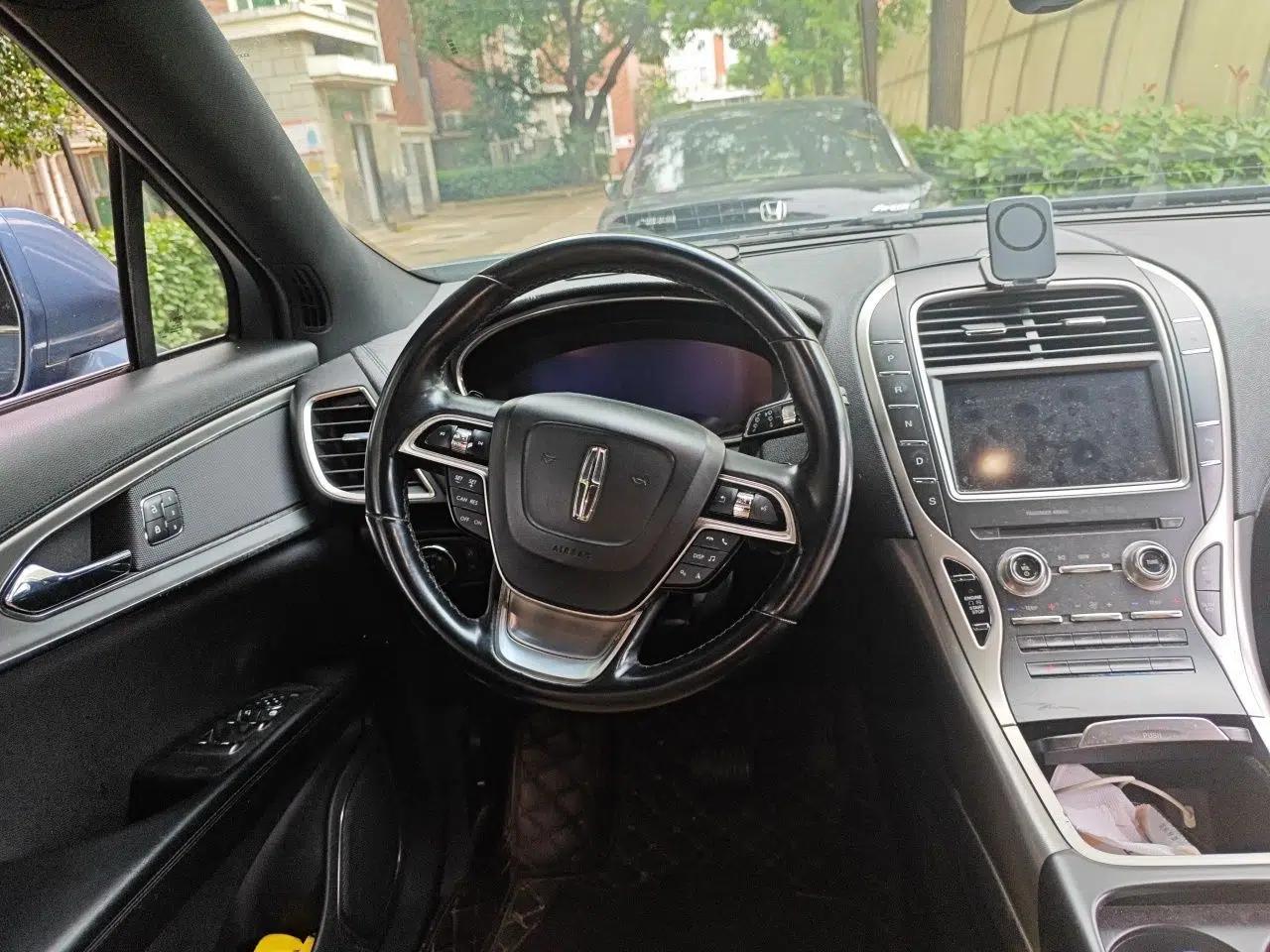 Lincoln Nautilus 2019 2.0T Two-Wheel Drive Luxury Edition China VI Standard — миниатюра 11