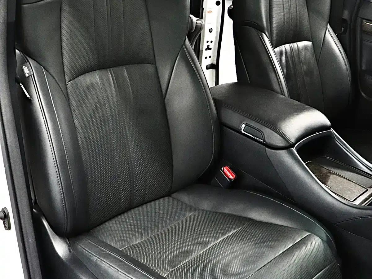 2020 Alphard Hybrid 2.5L HV Premium Edition — миниатюра 16