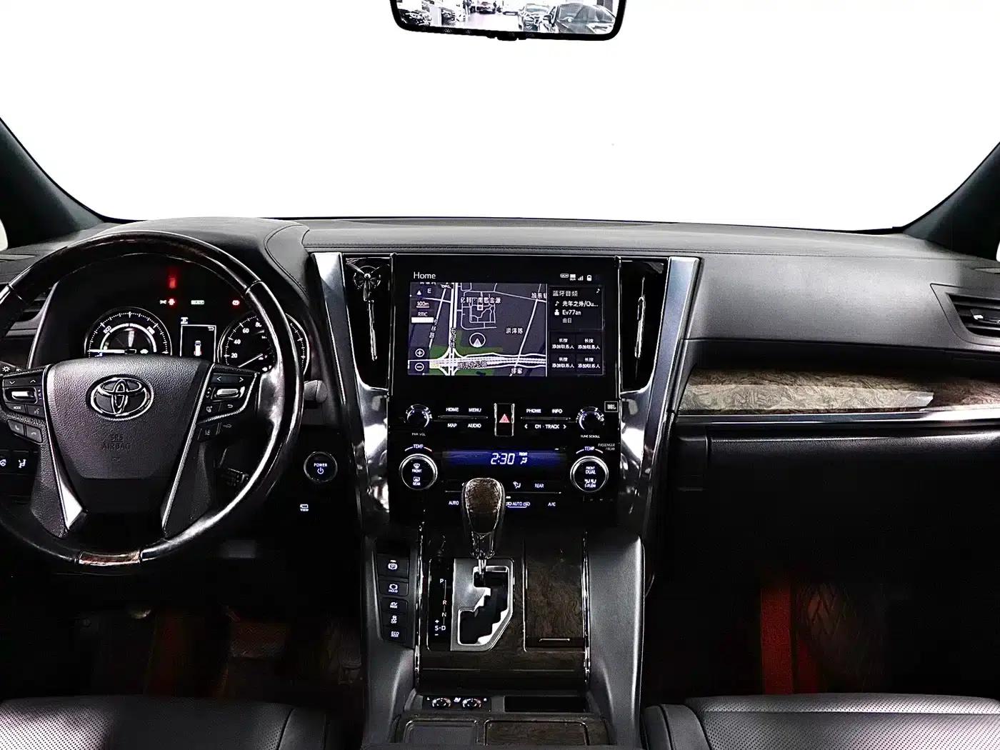 2020 Alphard Hybrid 2.5L HV Premium Edition — миниатюра 20