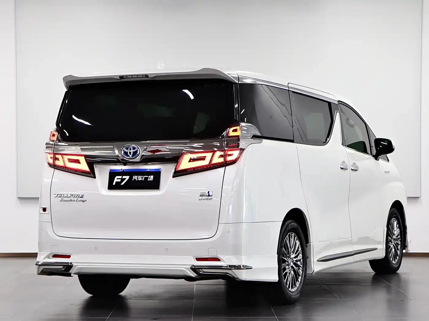 2020 Alphard Hybrid 2.5L HV Premium Edition — миниатюра 6